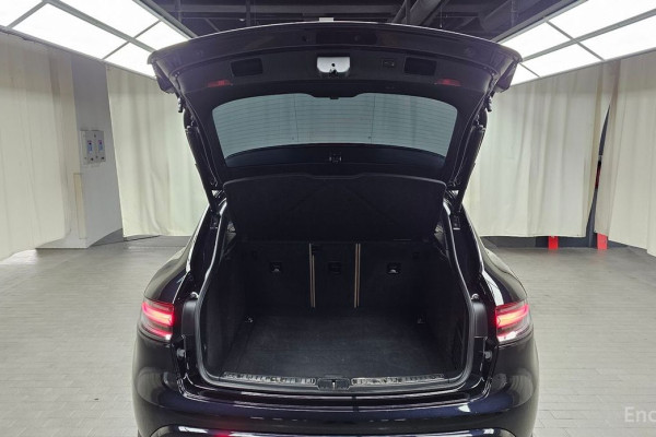 2022 Porsche Macan с пробегом 74 865 км