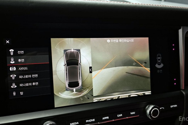 2021 Porsche Macan с пробегом 66 610 км