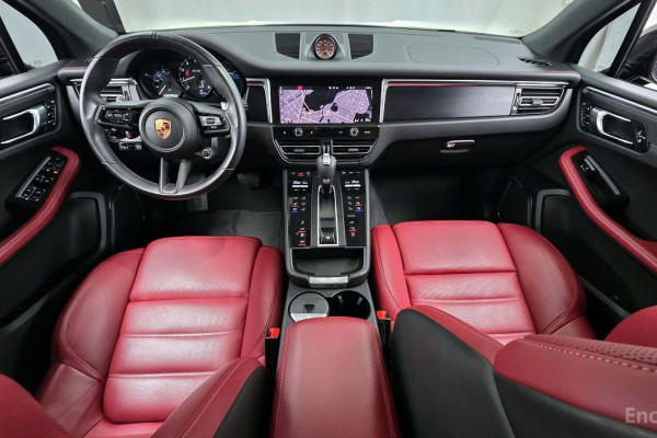 2022 Porsche Macan с пробегом 31 104 км