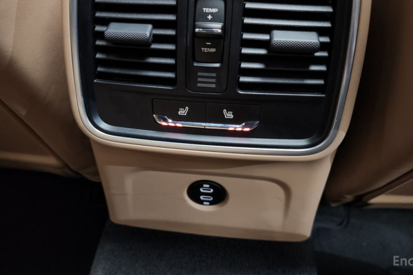 2022 Porsche Macan с пробегом 13 199 км