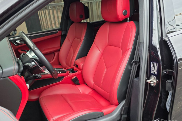 2021 Porsche Macan с пробегом 21 500 км