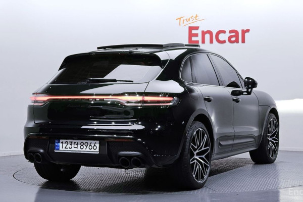 2022 Porsche Macan с пробегом 54 587 км