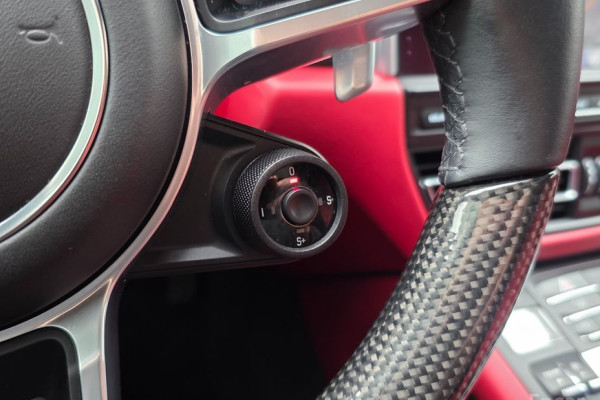 2021 Porsche Macan с пробегом 21 500 км