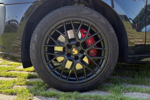 2020 Porsche Macan с пробегом 29 300 км