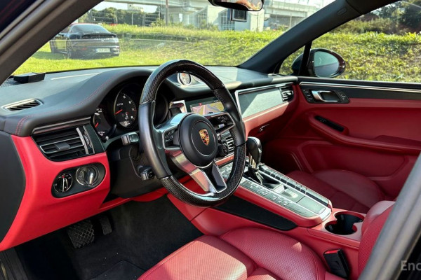 2020 Porsche Macan с пробегом 29 300 км