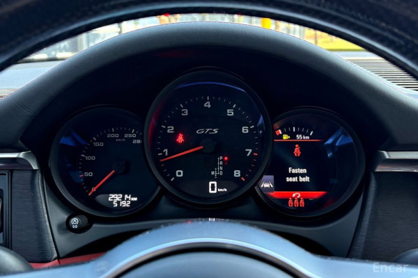 2020 Porsche Macan с пробегом 29 300 км