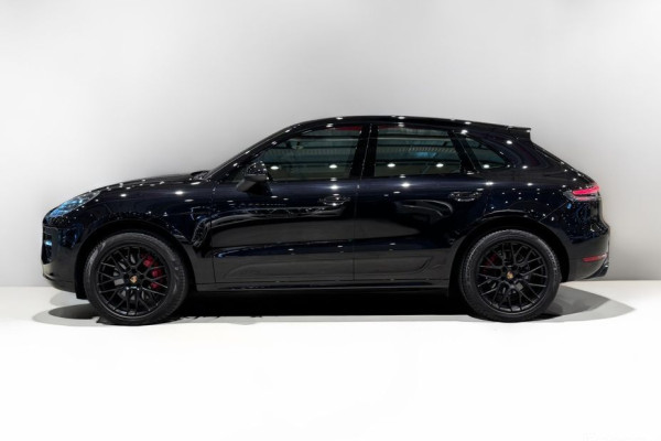 2020 Porsche Macan с пробегом 29 300 км