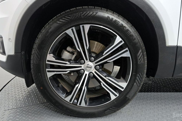 2021 Volvo XC40 с пробегом 74 360 км