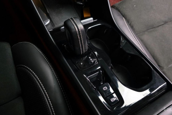 2019 Volvo XC40 с пробегом 94 390 км