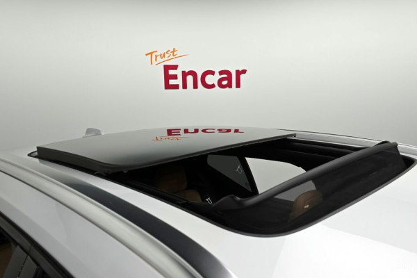 2021 Volvo XC40 с пробегом 74 360 км