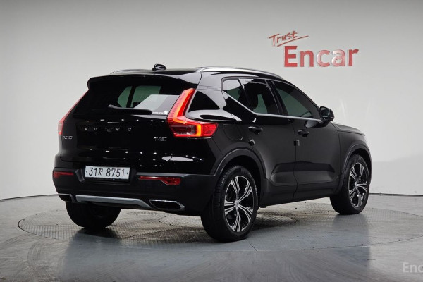 2019 Volvo XC40 с пробегом 50 521 км
