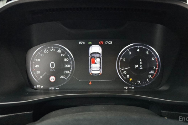 2019 Volvo XC40 с пробегом 50 521 км