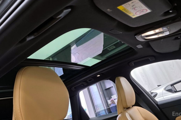 2022 Volvo XC60 с пробегом 74 312 км