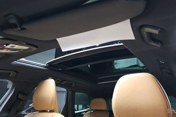 2023 Volvo XC60 с пробегом 35 194 км