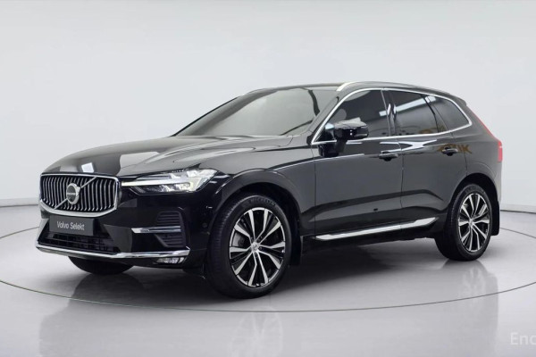 2023 Volvo XC60 с пробегом 11 214 км
