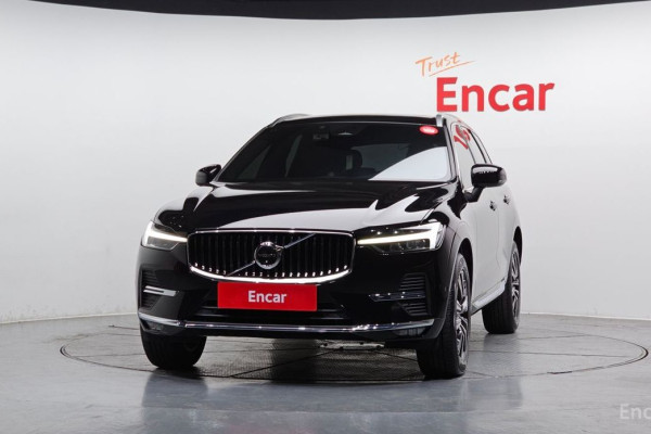 2022 Volvo XC60 с пробегом 41 119 км