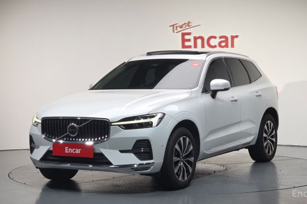 2022 Volvo XC60 с пробегом 71 772 км