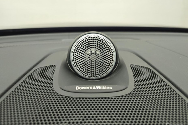 2023 Volvo XC60 с пробегом 11 214 км