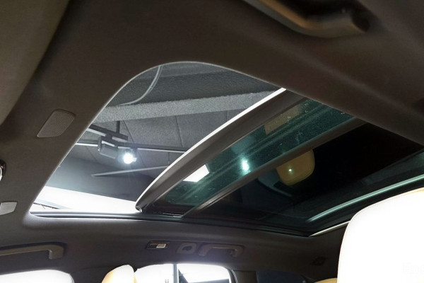 2022 Volvo XC60 с пробегом 22 102 км