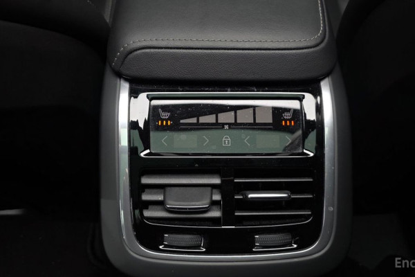 2022 Volvo XC60 с пробегом 71 772 км