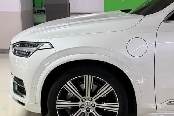 2022 Volvo XC90 с пробегом 46 000 км