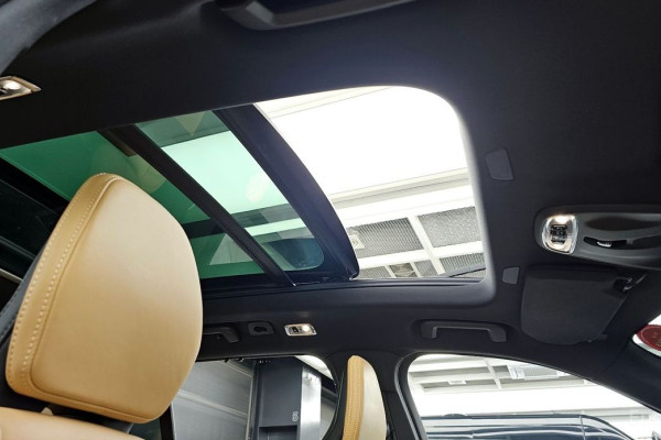 2022 Volvo XC90 с пробегом 30 027 км