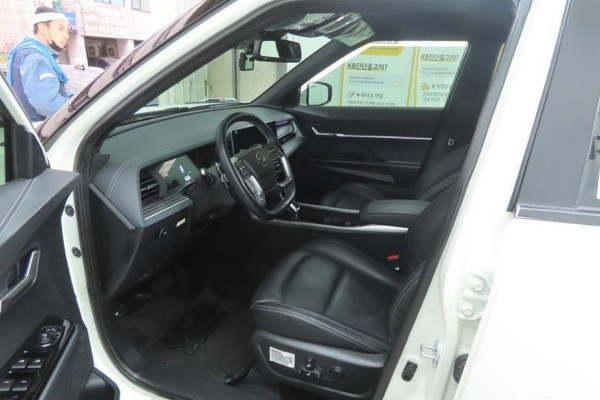 2023 KG Mobility Torres с пробегом 16 000 км