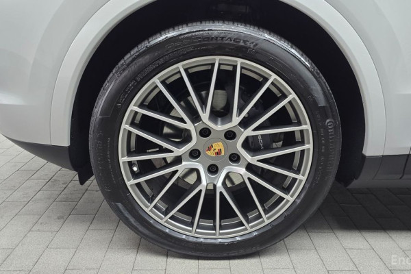 2023 Porsche Cayenne с пробегом 55 135 км