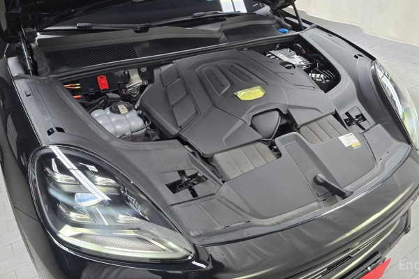 2023 Porsche Cayenne с пробегом 44 193 км