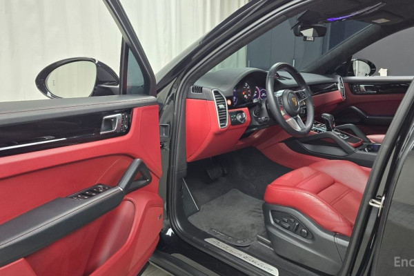 2023 Porsche Cayenne с пробегом 44 193 км