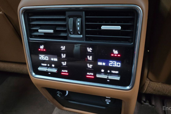 2023 Porsche Cayenne с пробегом 55 135 км