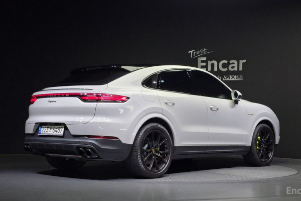 2023 Porsche Cayenne с пробегом 22 430 км