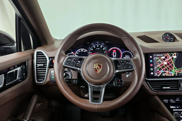2023 Porsche Cayenne с пробегом 17 898 км