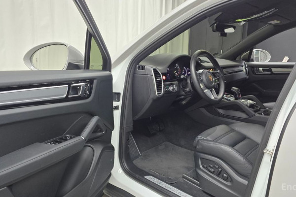 2023 Porsche Cayenne с пробегом 22 430 км