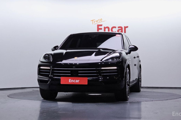 2022 Porsche Cayenne с пробегом 54 266 км