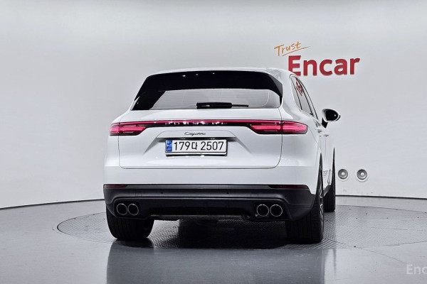 2023 Porsche Cayenne с пробегом 15 491 км