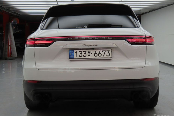 2023 Porsche Cayenne с пробегом 12 940 км