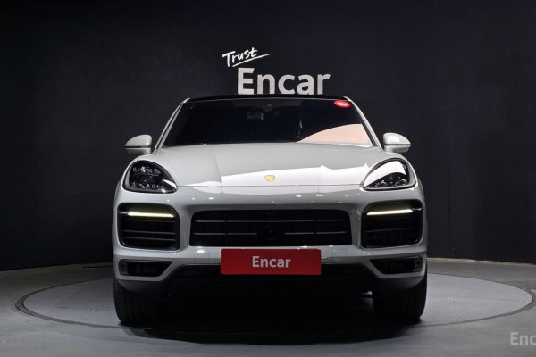 2023 Porsche Cayenne с пробегом 14 724 км