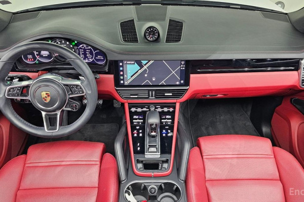 2023 Porsche Cayenne с пробегом 15 491 км