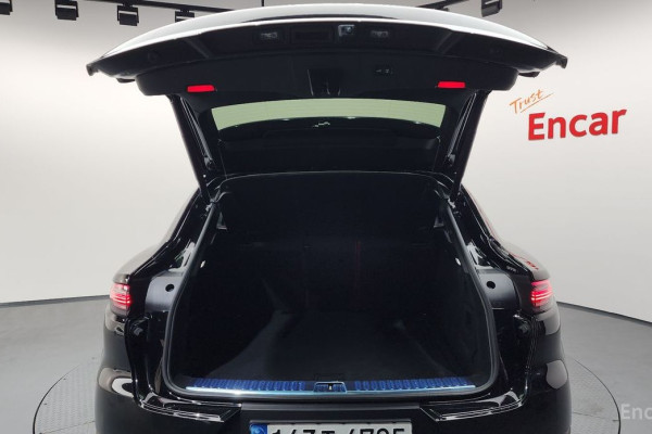 2022 Porsche Cayenne с пробегом 86 744 км