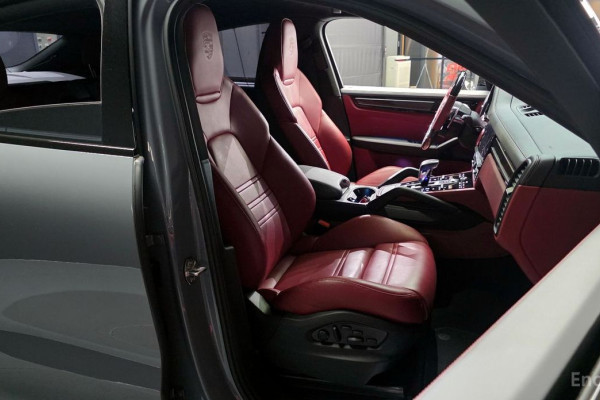 2022 Porsche Cayenne с пробегом 43 578 км
