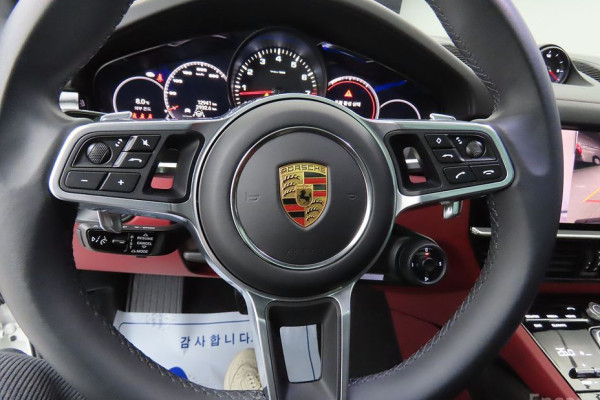 2023 Porsche Cayenne с пробегом 12 940 км