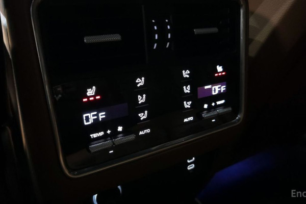 2023 Porsche Cayenne с пробегом 14 724 км