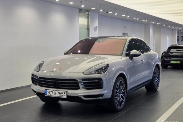 2022 Porsche Cayenne с пробегом 11 990 км