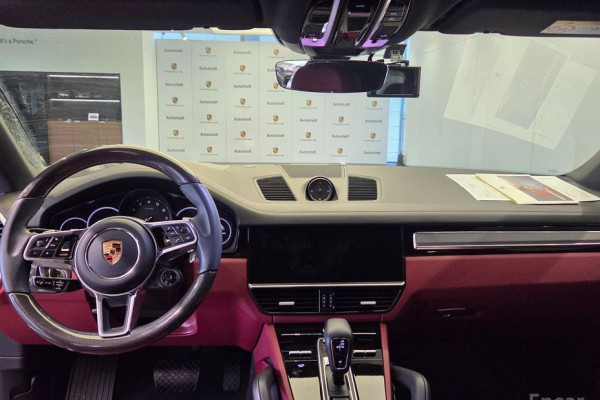 2022 Porsche Cayenne с пробегом 11 990 км