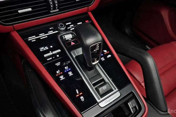 2022 Porsche Cayenne с пробегом 70 965 км