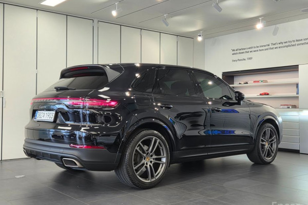 2021 Porsche Cayenne с пробегом 25 423 км