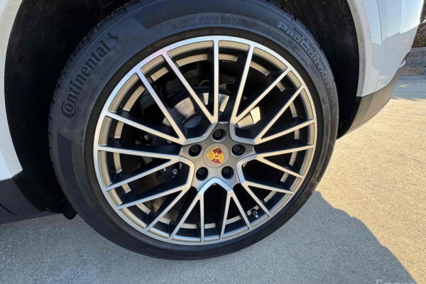 2023 Porsche Cayenne с пробегом 29 100 км