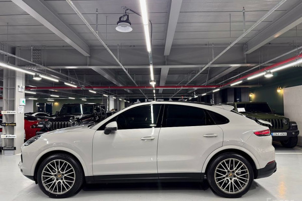 2022 Porsche Cayenne с пробегом 45 109 км