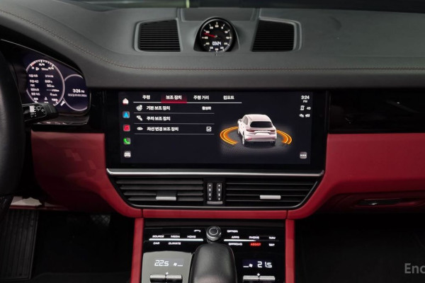 2022 Porsche Cayenne с пробегом 18 676 км